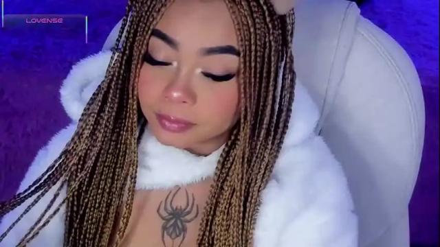 Image 12 of conny_curly Stream on Chaturbate on 5 days ago