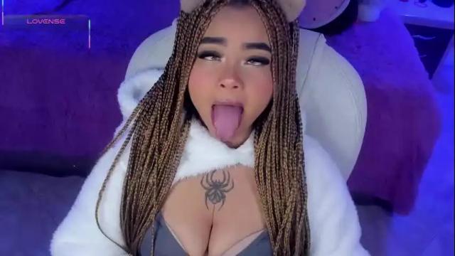 Image 3 of conny_curly Stream on Chaturbate on 5 days ago