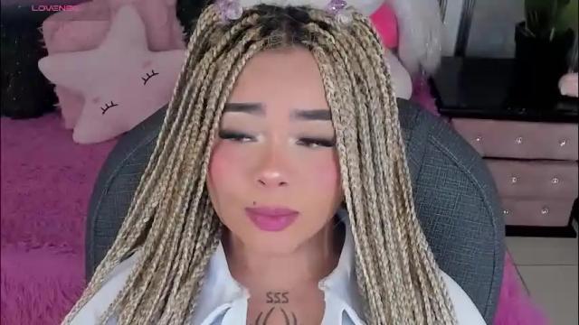 Image 8 of conny_curly Stream on Chaturbate on 1 month ago