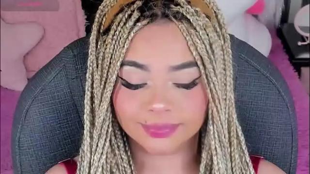 Image 2 of conny_curly Stream on Chaturbate on 1 month ago