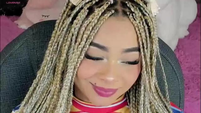 Image 7 of conny_curly Stream on Chaturbate on 1 month ago