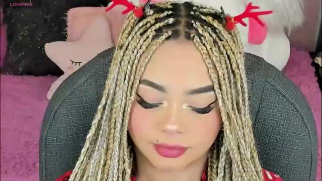 Image 4 of conny_curly Stream on Chaturbate on 1 month ago