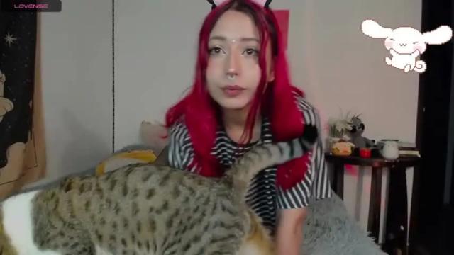 Image 4 of conny_sweet1 Stream on Chaturbate on 19 months ago