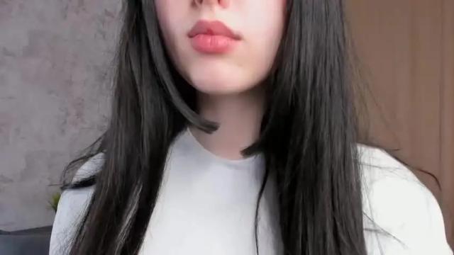 Image 2 of constancecullen Stream on Chaturbate on 16 months ago