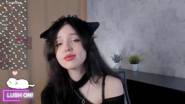 Image 3 of constancecullen Stream on Chaturbate on 15 months ago