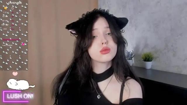 Image 8 of constancecullen Stream on Chaturbate on 15 months ago