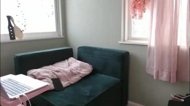 Image 2 of constantcumquest Stream on Chaturbate on 1 month ago