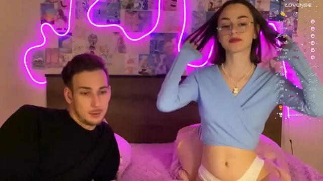 Image 3 of cookies_4u_cute Stream on Chaturbate on 17 months ago