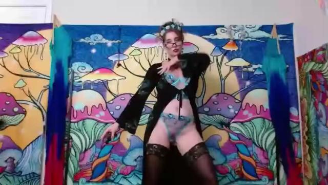 Thumbnail 1, cookies_n_milf's Stream at Chaturbate, 15 months ago