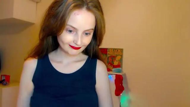 Image 11 of coolamber Stream on Chaturbate on 16 months ago