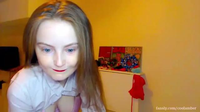 Image 8 of coolamber Stream on Chaturbate on 16 months ago