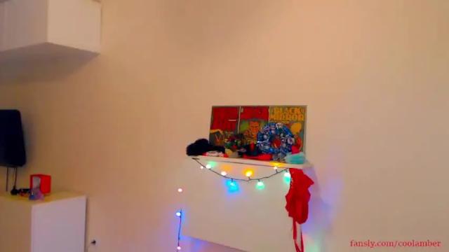 Image 6 of coolamber Stream on Chaturbate on 14 months ago