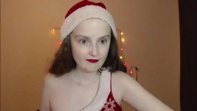 Image 6 of coolamber Stream on Chaturbate on 15 days ago