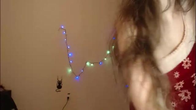 Image 4 of coolamber Stream on Chaturbate on 15 days ago