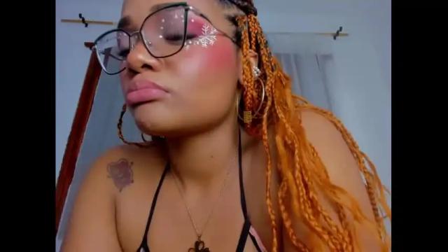 Image 11 of cooper_kimberly Stream on Chaturbate on 18 months ago