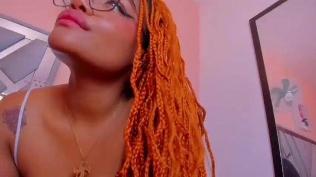 Image 11 of cooper_kimberly Stream on Chaturbate on 15 months ago