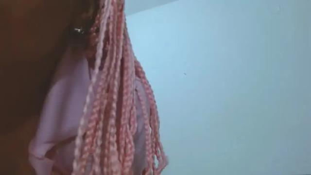 Image 4 of cooper_kimberly Stream on Chaturbate on 17 months ago