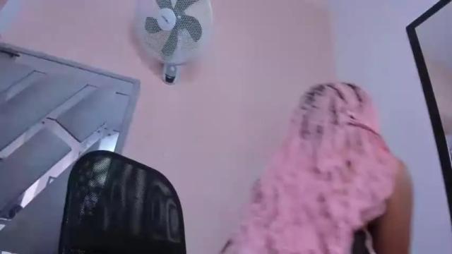 Image 2 of cooper_kimberly Stream on Chaturbate on 14 months ago