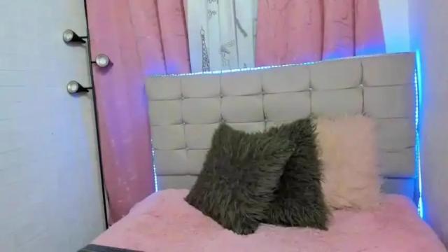 Image 7 of cooperalejandra Stream on Chaturbate on 12 months ago