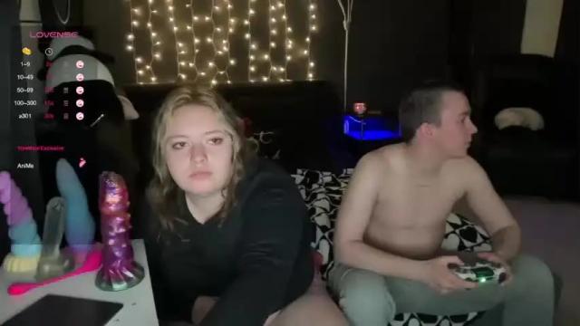 Image 6 of cooterlickersss Stream on Chaturbate on 13 months ago