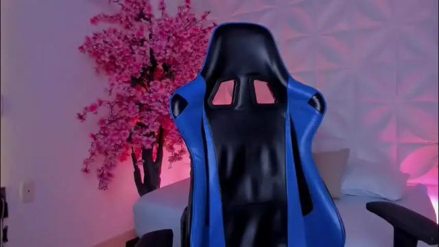 Image 12 of cora22_ Stream on Chaturbate on 1 month ago