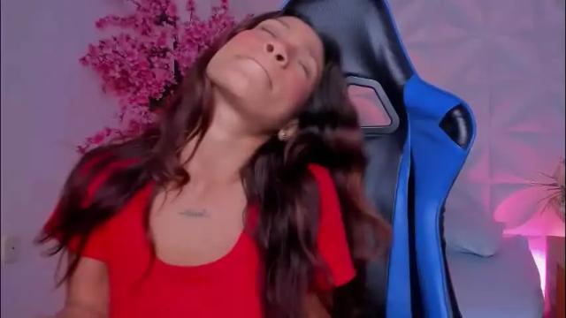 Image 6 of cora22_ Stream on Chaturbate on 1 month ago