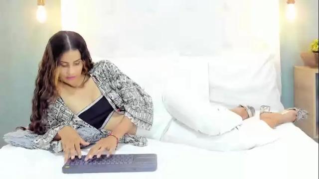 Image 10 of coral_carter Stream on Chaturbate on 3 months ago