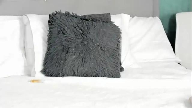 Image 2 of coral_carter Stream on Chaturbate on 8 days ago