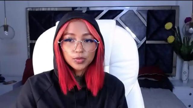 Image 6 of coral_winx Stream on Chaturbate on 16 months ago