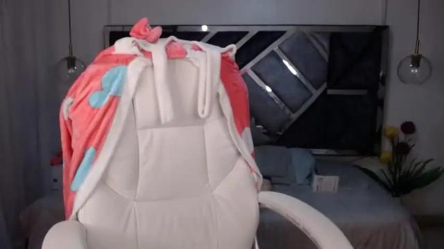 Image 10 of coral_winx Stream on Chaturbate on 15 months ago