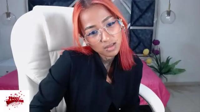 Image 4 of coral_winx Stream on Chaturbate on 15 months ago