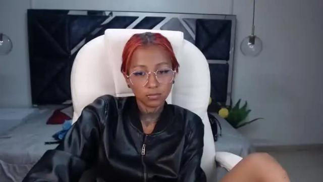 Image 11 of coral_winx Stream on Chaturbate on 15 months ago