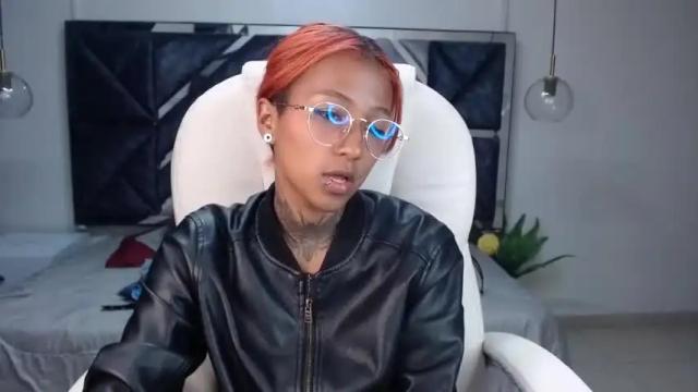 Image 8 of coral_winx Stream on Chaturbate on 15 months ago