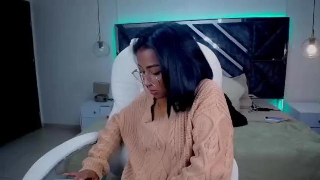 Image 7 of coral_winx Stream on Chaturbate on 14 months ago