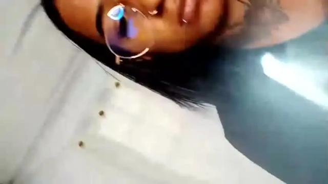 Image 3 of coral_winx Stream on Chaturbate on 14 months ago