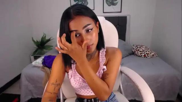 Image 11 of coral_winx Stream on Chaturbate on 14 months ago