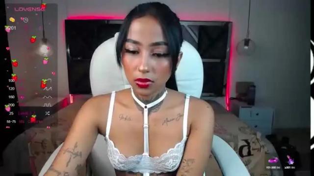 Image 10 of coral_winx Stream on Chaturbate on 14 months ago