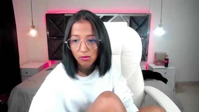 Image 11 of coral_winx Stream on Chaturbate on 14 months ago