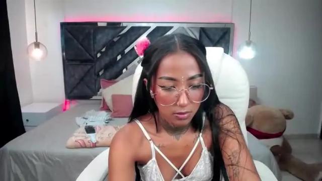 Image 10 of coral_winx Stream on Chaturbate on 13 months ago