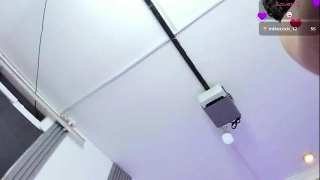 Image 6 of coralharmon Stream on Chaturbate on 28 days ago