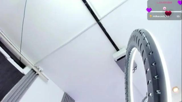 Image 7 of coralharmon Stream on Chaturbate on 28 days ago