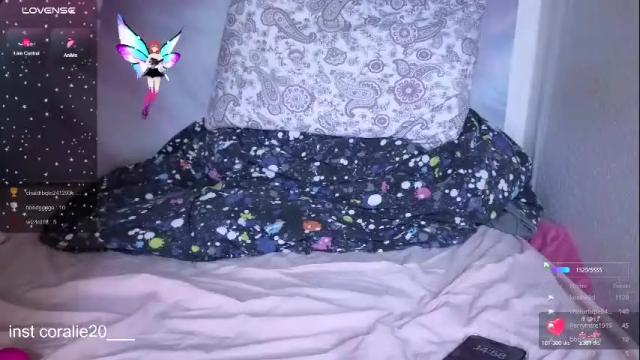 Image 12 of coralie20 Stream on Chaturbate on 3 days ago