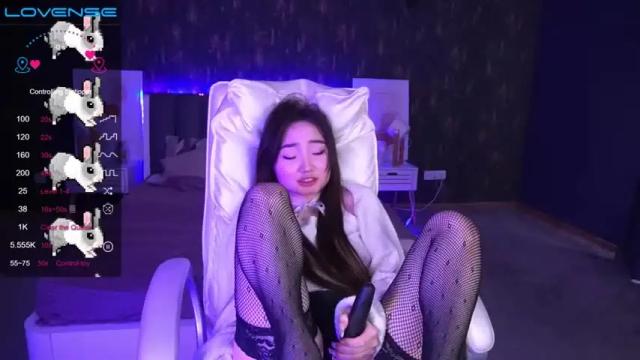 Image 10 of coralinadiamond Stream on Chaturbate on 18 months ago