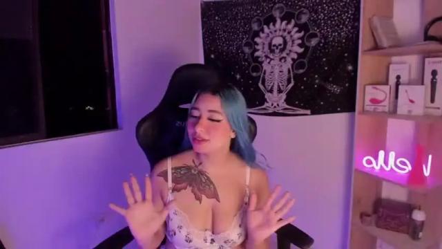 Image 12 of coraline229 Stream on Chaturbate on 14 months ago