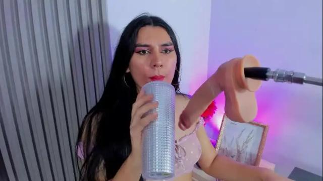 Image 10 of coraline_hot18 Stream on Chaturbate on 1 month ago