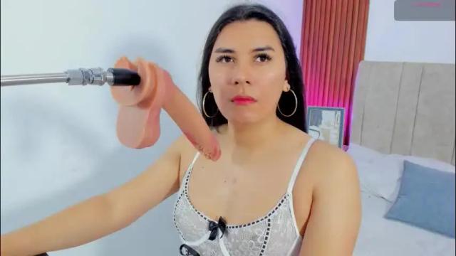 Thumbnail 1, coraline_hot18's Stream at Chaturbate, 1 month ago