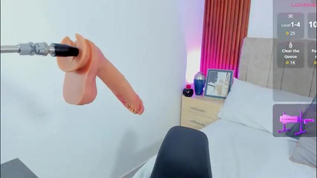 Thumbnail 2, coraline_hot18's Stream at Chaturbate, 1 month ago