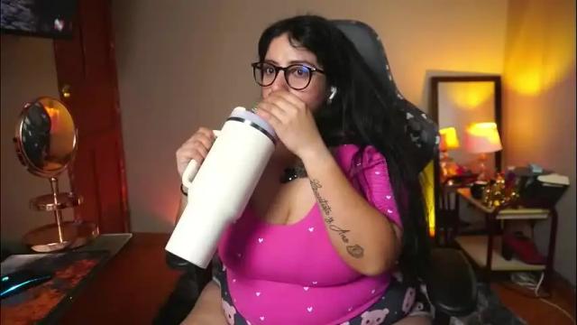 Image 10 of coraline_latin Stream on Chaturbate on 2 months ago