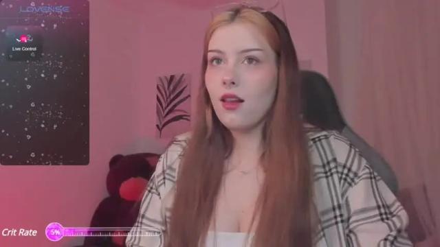 Image 3 of coralinekeyns Stream on Chaturbate on 13 months ago