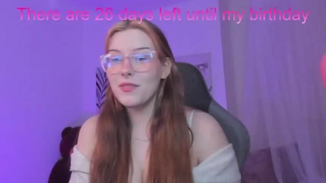 Image 3 of coralinekeyns Stream on Chaturbate on 13 months ago